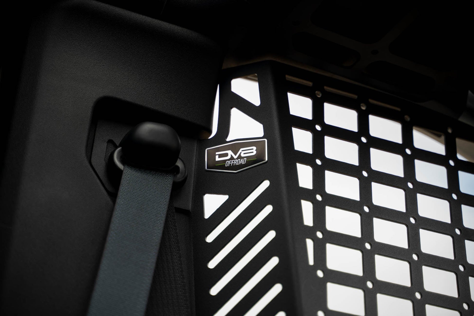 2021 2024 Ford Bronco 4 Door HardTop Only Pocketed Rear Window Molle Panels DV8 Offroad-4
