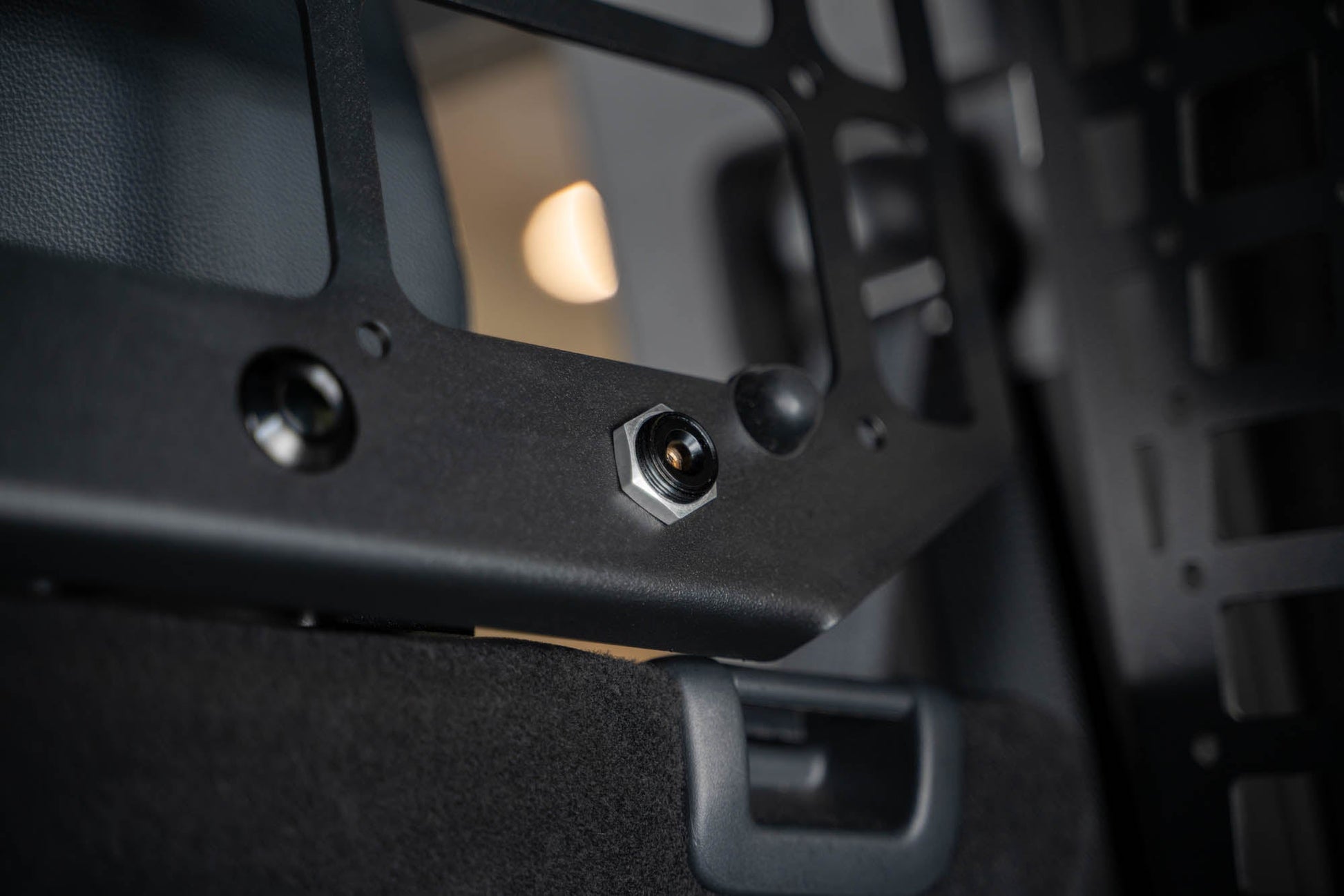 2021 2024 Ford Bronco Dog Barrier DV8 Offroad-2