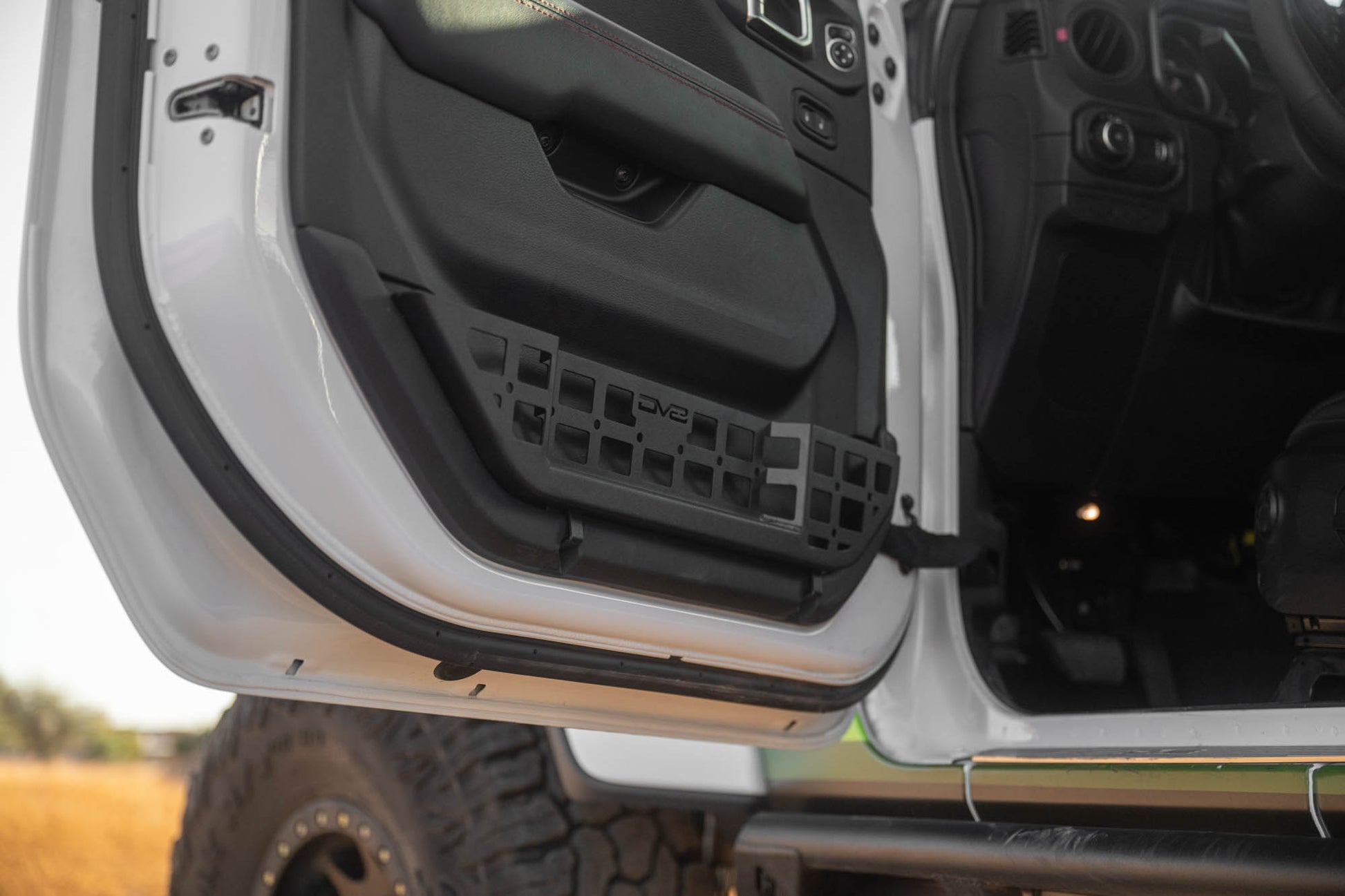 2018 2025 Jeep Wrangler JL & Gladiator JT Electric Seat Front Door Molle Pockets DV8 Offroad-9