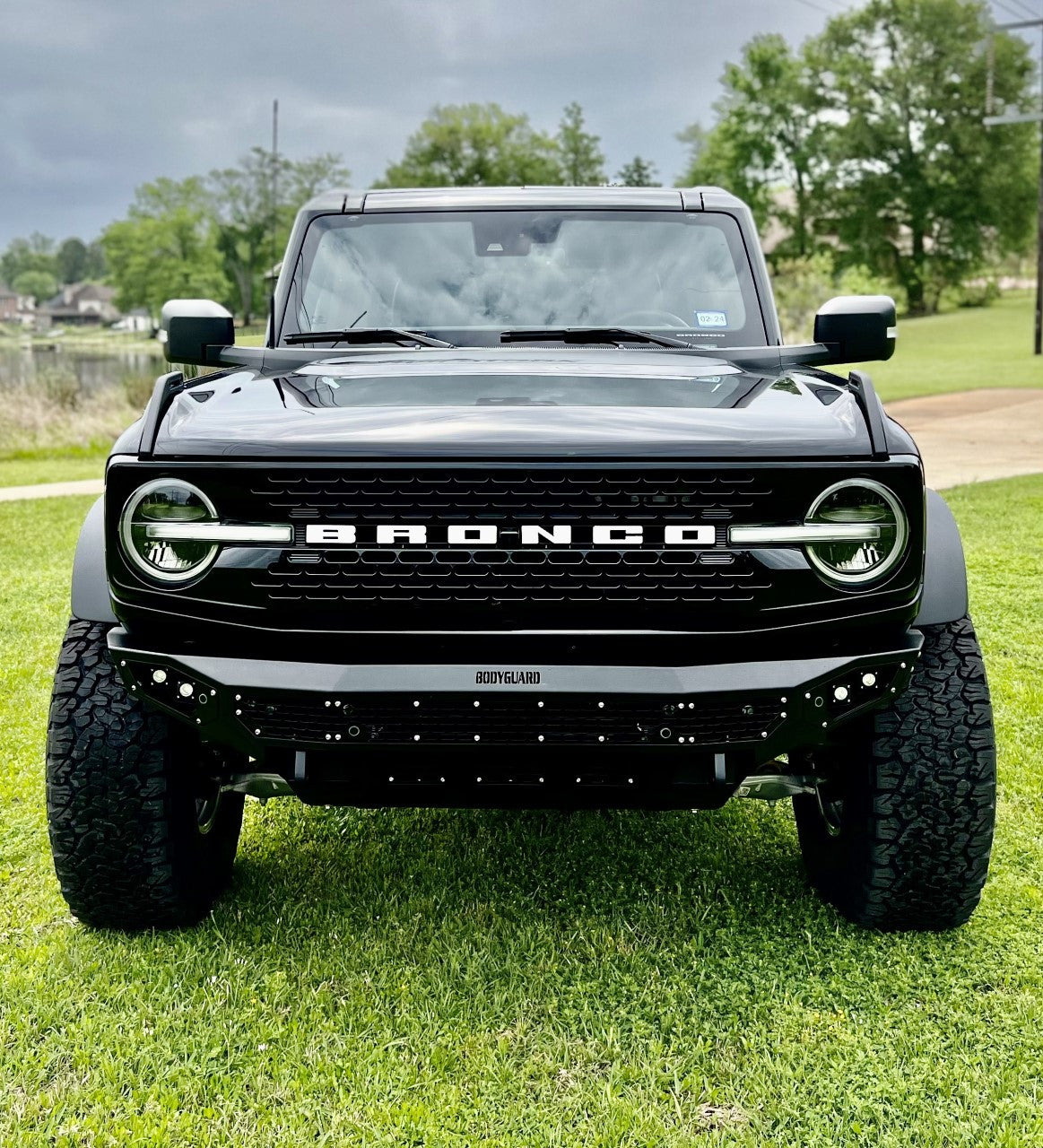 Freedom Front Bumper Base For 2021-2025 Ford Bronco Raptor Only Non Winch Sensor Cutouts Bodyguard Bumpers-1