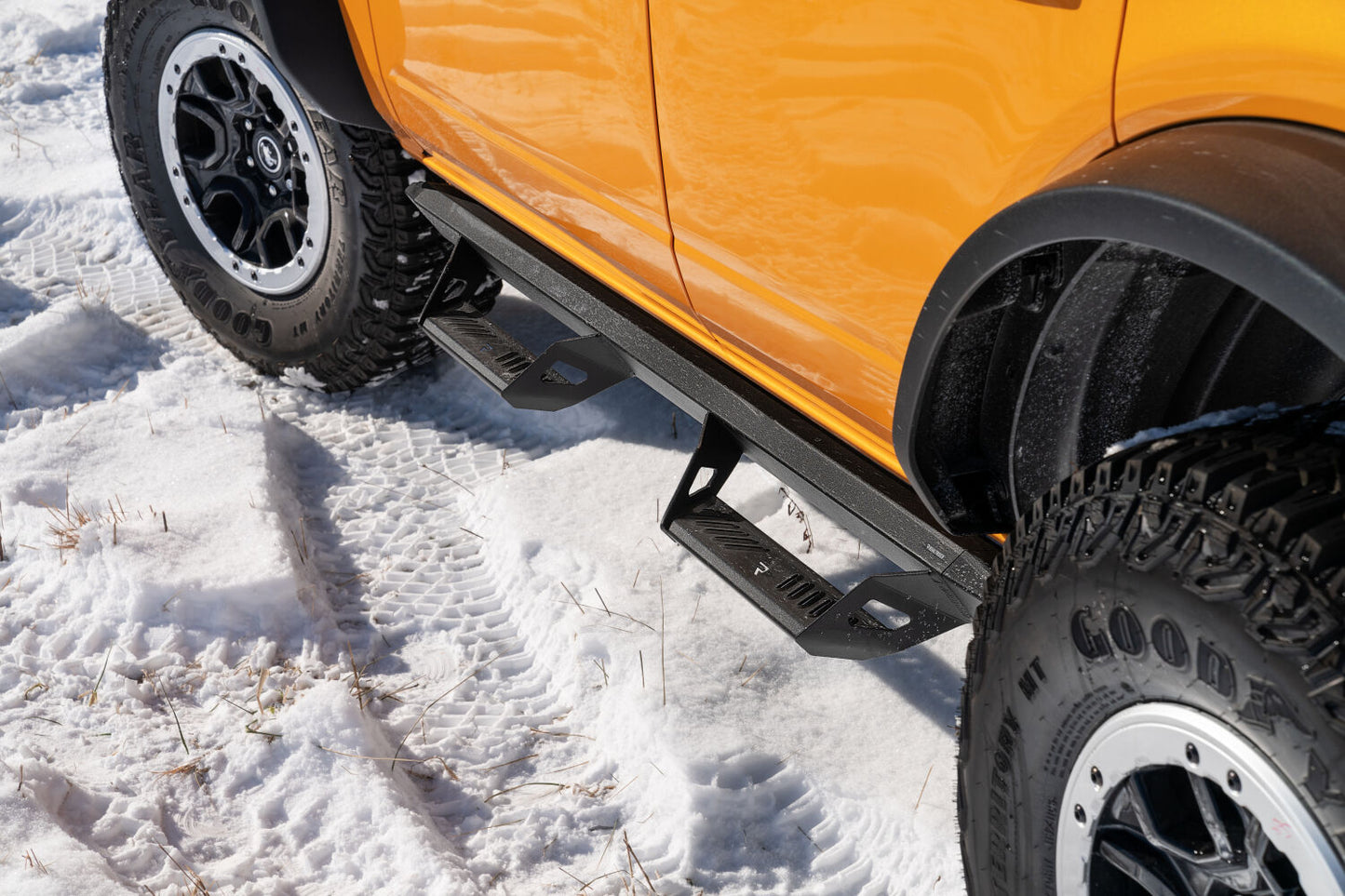 Predator Pro Full Length (2 Steps per Side) 2021-2025 Ford Bronco 4-Dr Textured Black NFab-4