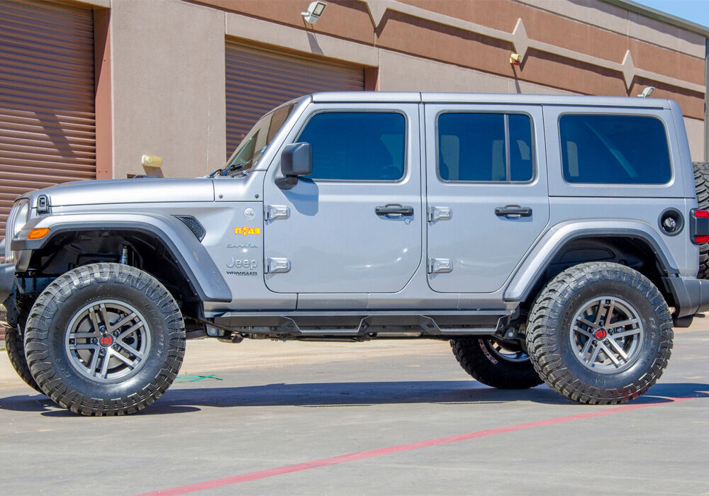 Predator Pro Cab Length (2 Steps per Side) 2018-2026 Jeep Wrangler JL 4-Door Textured Black NFab-5