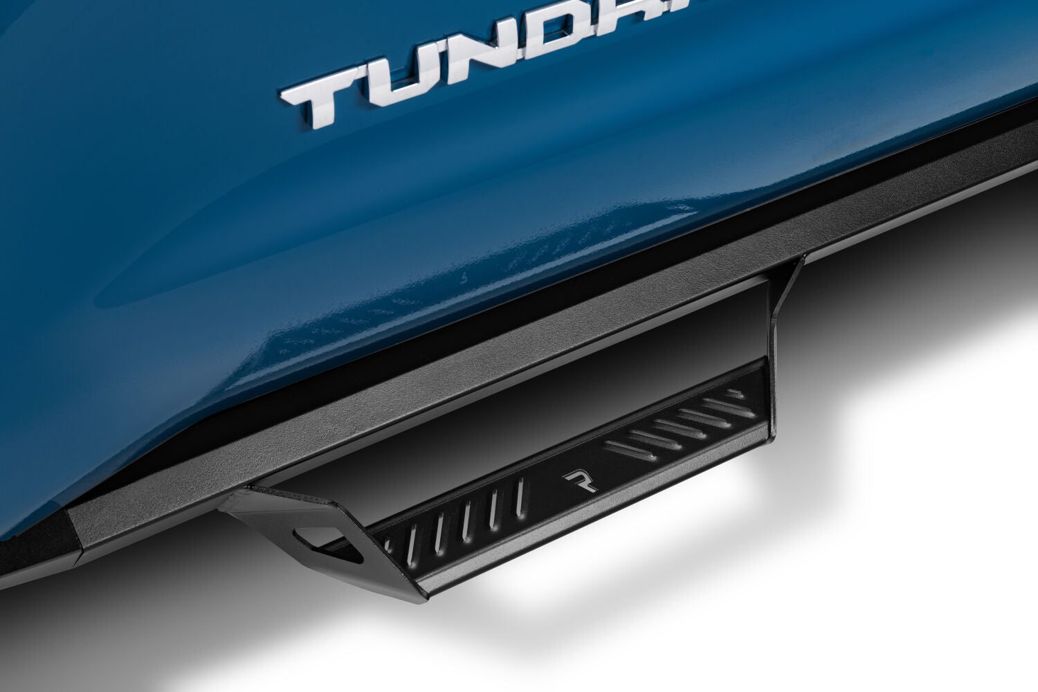 Predator Pro Cab Length (2 Steps per Side) 2007-2021 Toyota TundraCrewMax Textured Black NFab-2