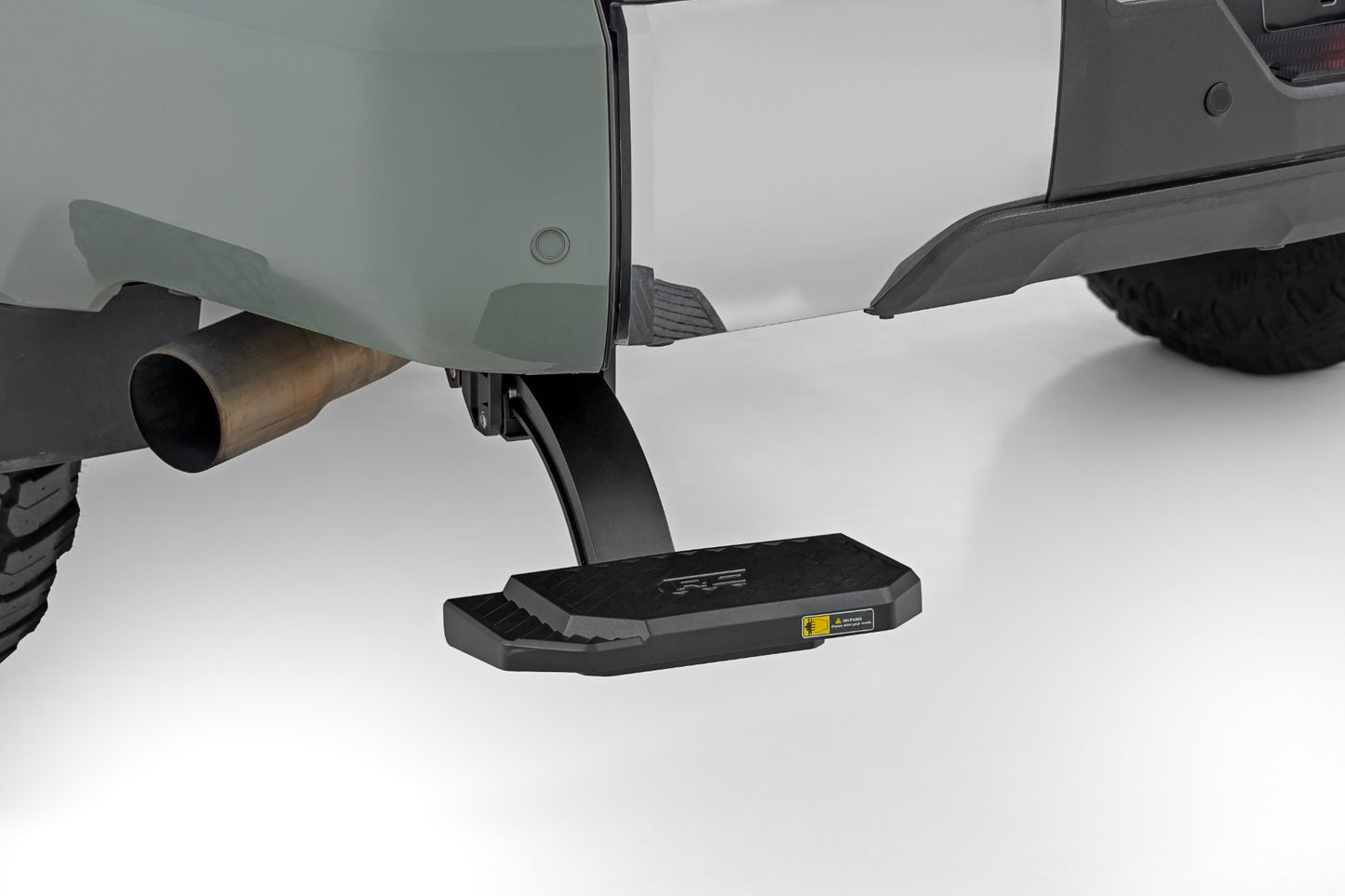 Retractable Bed Step Manual Pull Toyota Tundra 2WD/4WD (2022-2026) Rough Country-2