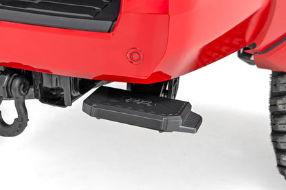 Retractable Bed Step Manual Pull Toyota Tacoma 2WD/4WD (2024-2026) Rough Country-2