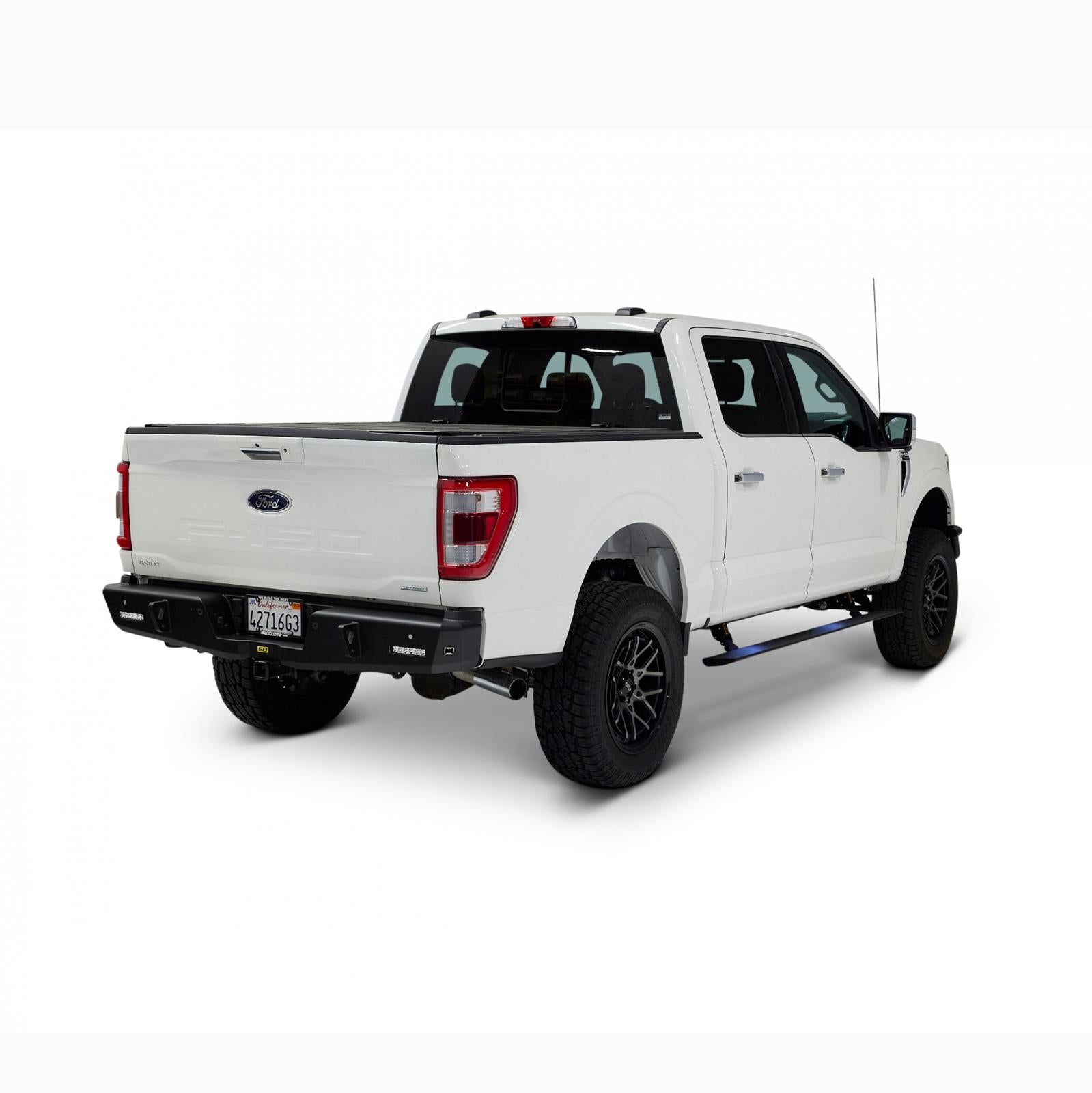 Command Series Dual Motor Auto Steps 2015-2023 Ford F-150/F-250/F-350 Super Duty Smittybilt-1