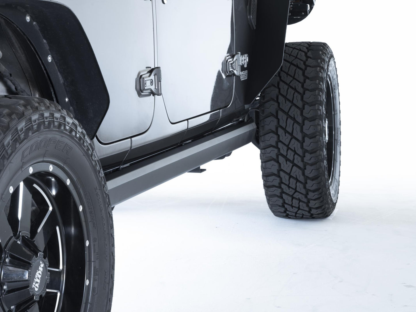 Command Series Dual Motor Auto Steps 2018-2023 Jeep Wrangler 4 Doors Smittybilt-5