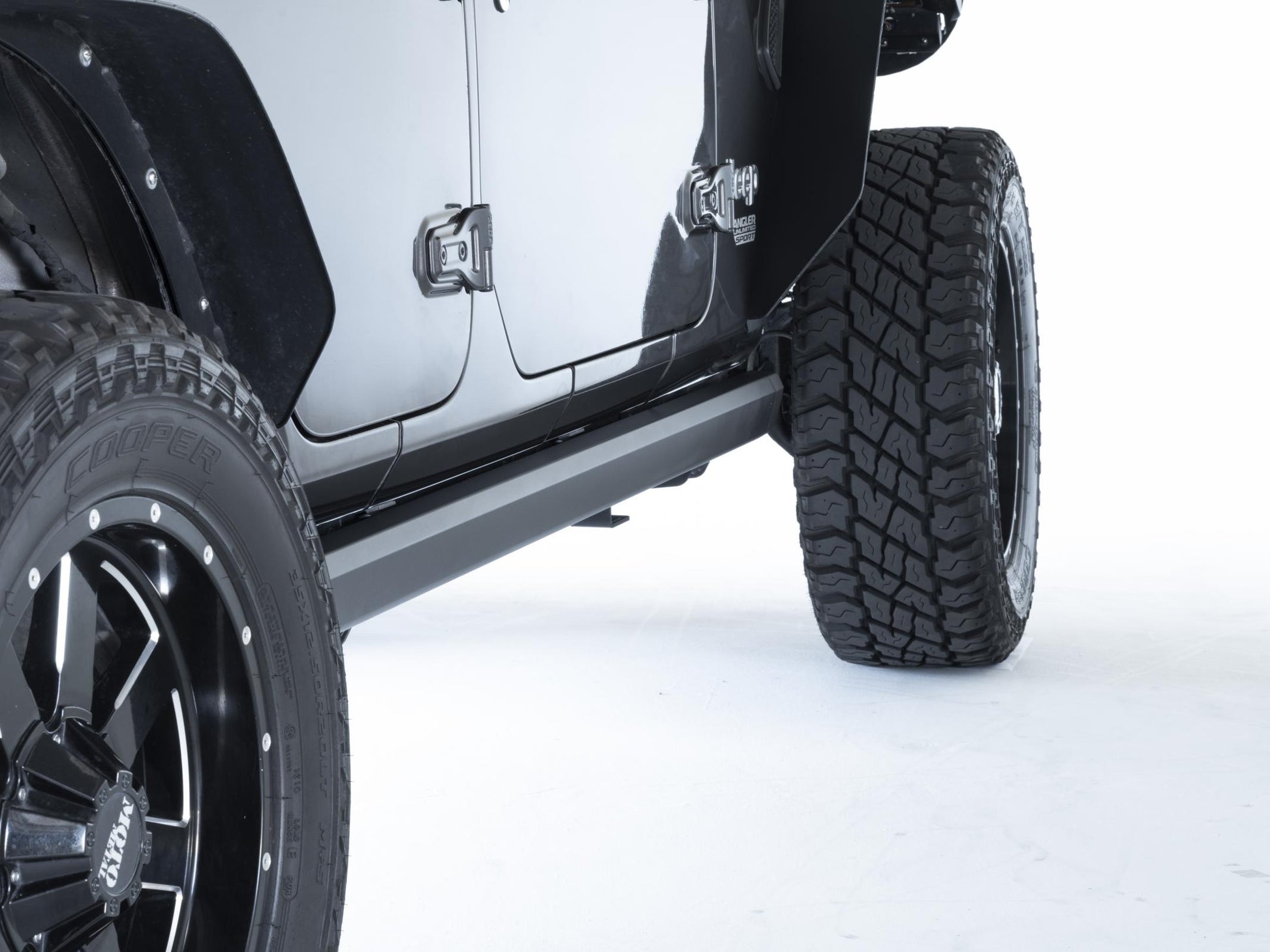 Command Series Dual Motor Auto Steps 2018-2023 Jeep Wrangler 4 Doors Smittybilt-5