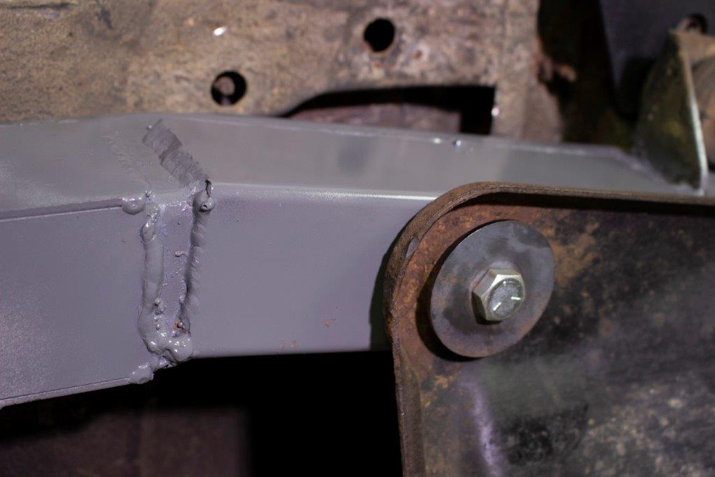 Jeep YJ Center Frame Skid Plate Mount For 87-95 Jeep YJ Wrangler Rust Buster Frameworks-8