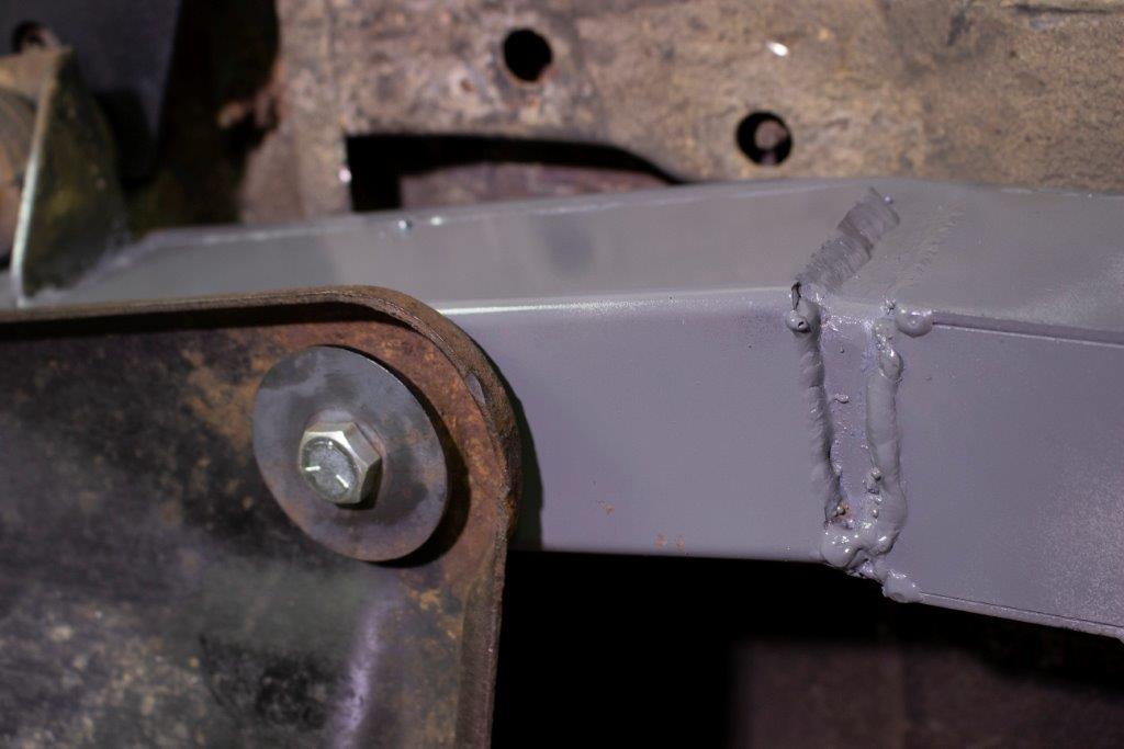 Jeep YJ Center Frame Skid Plate Mount For 87-95 Jeep YJ Wrangler Rust Buster Frameworks-3