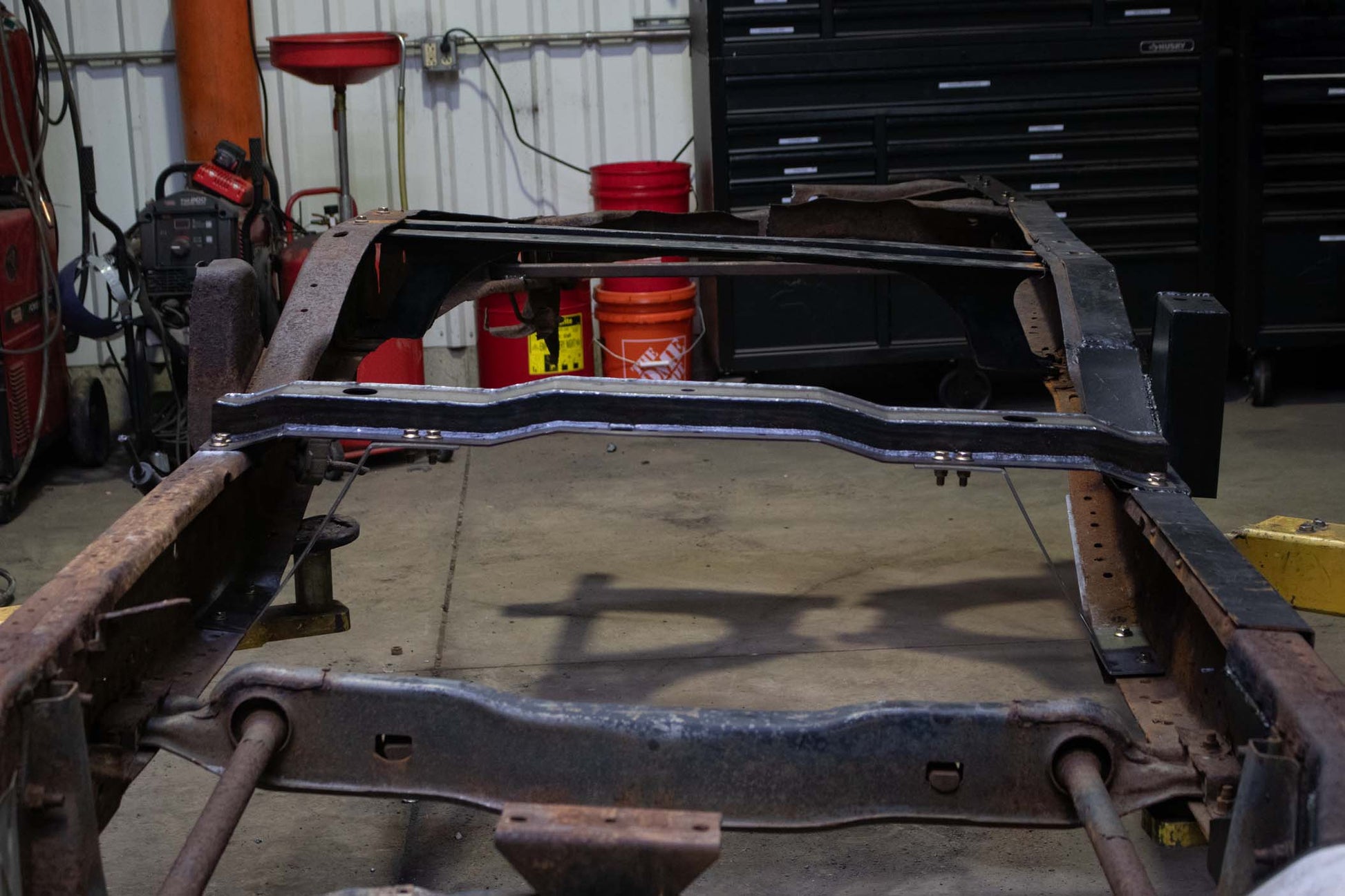 Rust Buster Frameworks Rust Buster Cab Mount Crossmember For 1997-2003 Ford F-150 RB7008