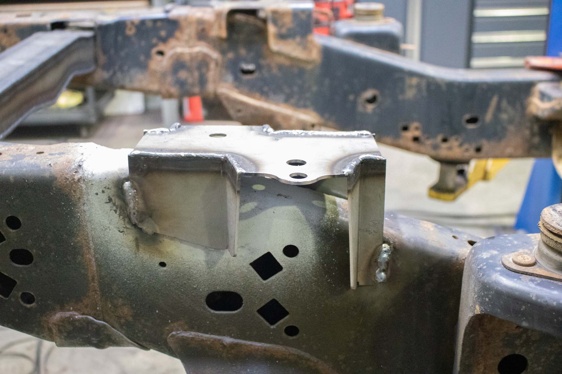 Rust Buster Frameworks Front Bed Mount Passenger Side For 09-14 Ford F-150 Rust Buster Frameworks