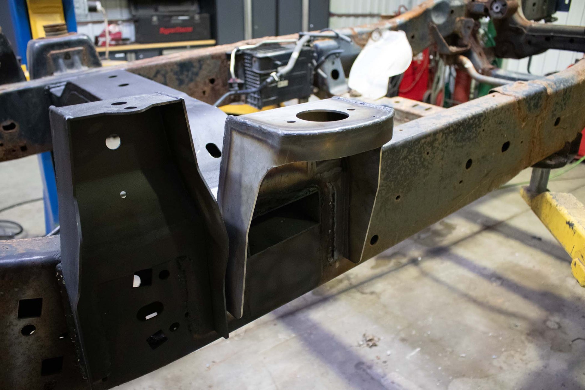 Rust Buster Frameworks Rust Buster Rear Cab Mount For 2009-2014 Ford F-150 RB7033