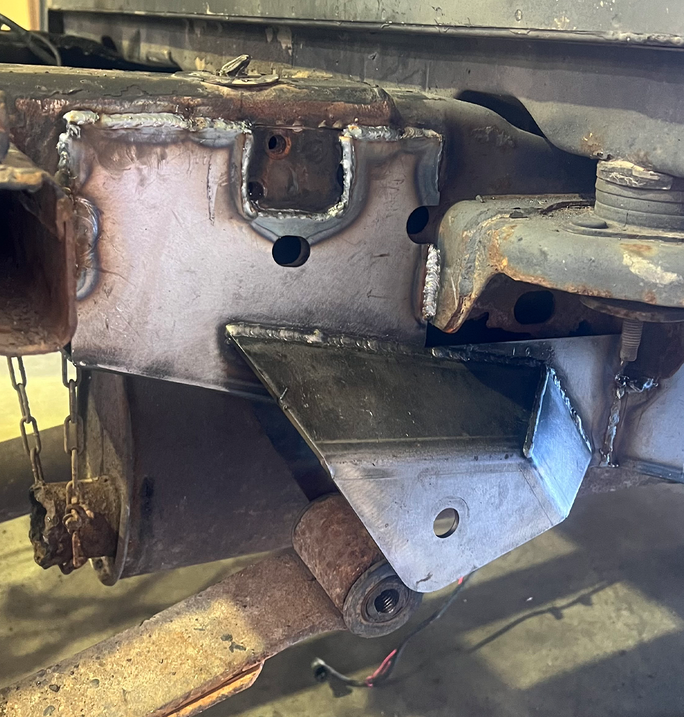 2004-2008 Ford F-150 Center Rear Frame Section with Forward Leaf Spring Mount RB7071L/R Rust Buster Frameworks-3