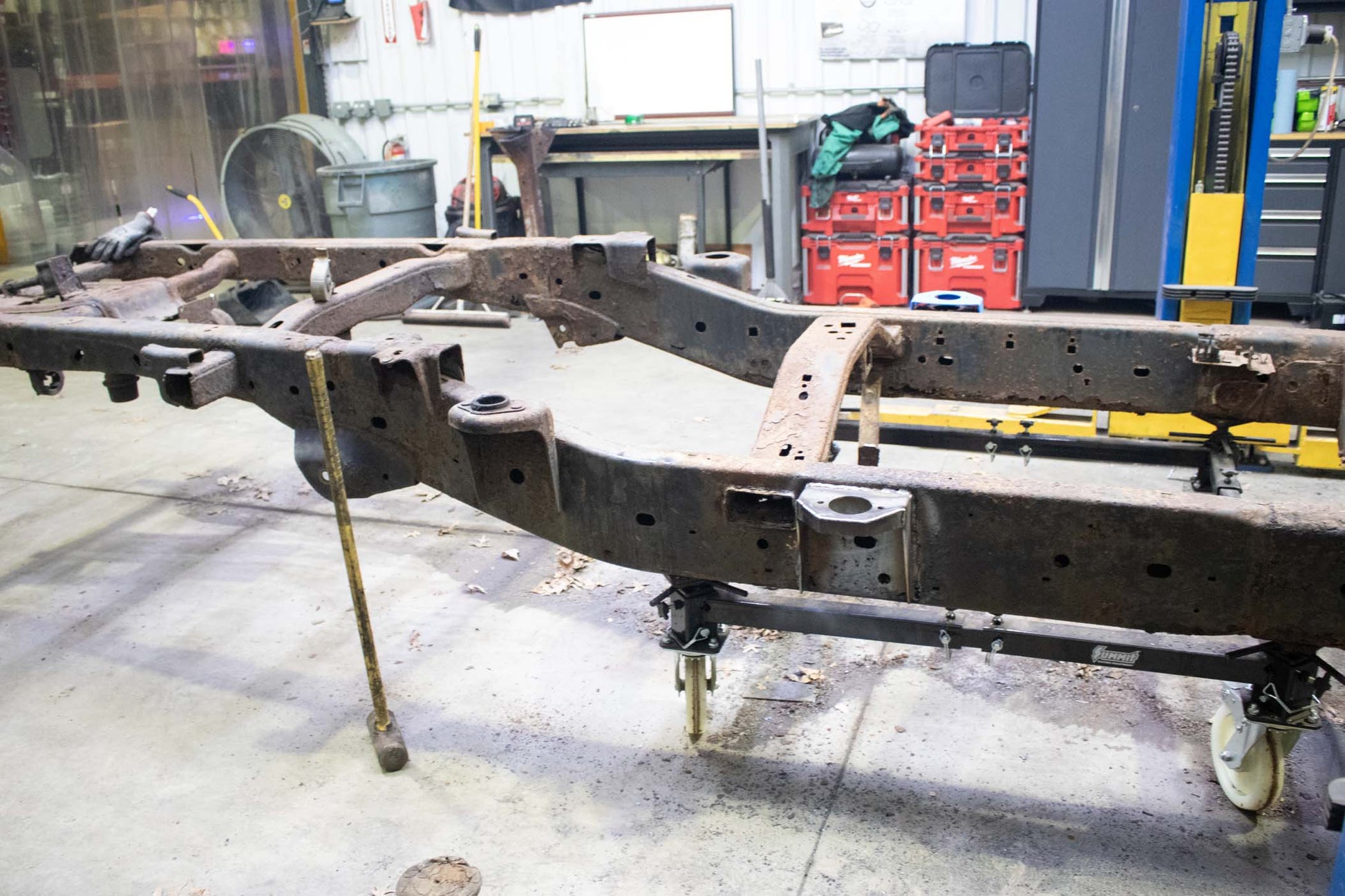 Rust Buster Frameworks Rust Buster Center Cab Mount For 2004-2008 Ford F-150 RB7077