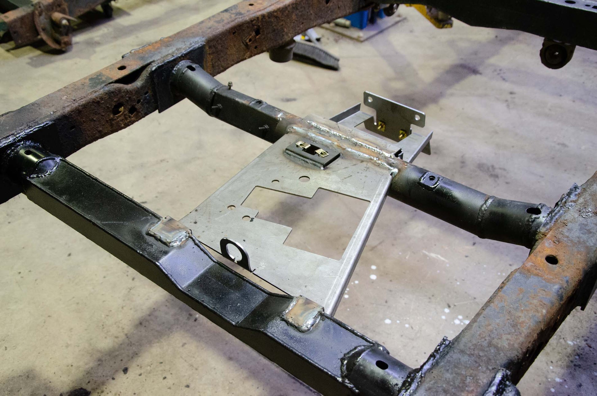 Rust Buster Frameworks Rust Buster Spare Tire Plate For 2004-2008 Ford F-150 RB7085