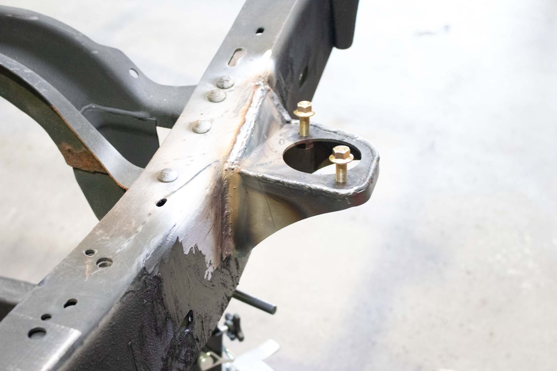 Rear Cab Mount for 2005-2015 Toyota Tacoma Driver Side Rust Buster Frameworks-4