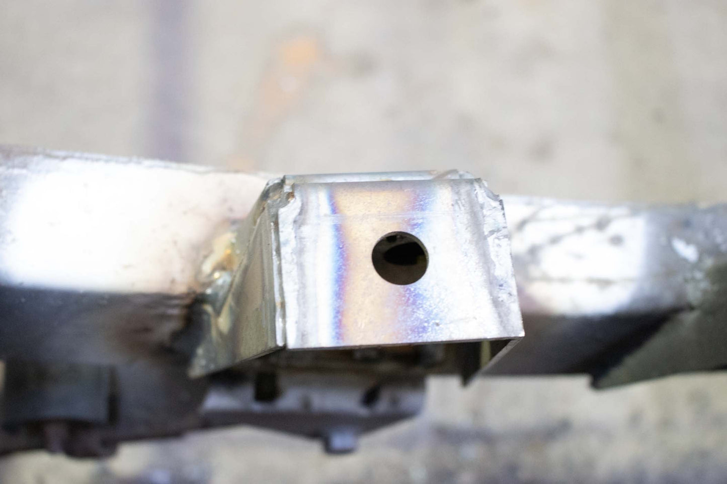 Rust Buster Frameworks Rust Buster Rear Raised Bed Mount For 1988-1995 Toyota Pickups RB7144