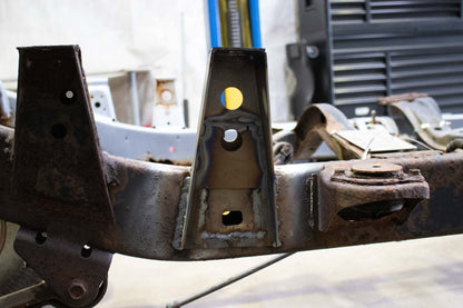 Middle Raised Bed Mount For 1988-1995 Toyota Pickups RB7145 Rust Buster Frameworks-15