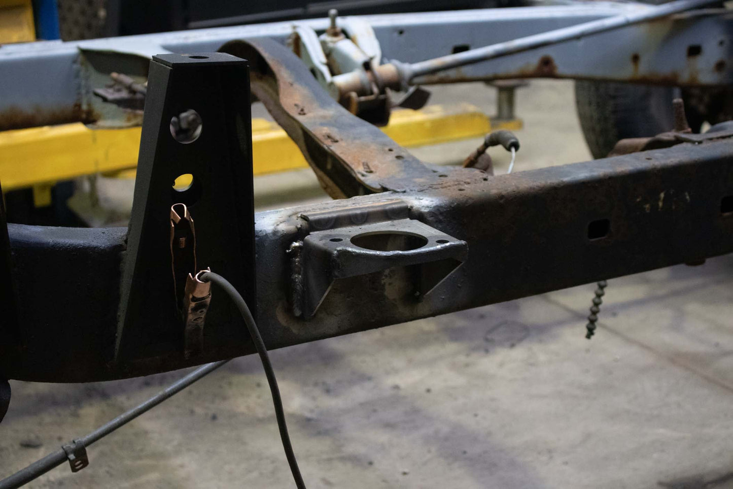 Middle Body Mount For 1988-1995 Toyota Pickups RB7146 Rust Buster Frameworks-2