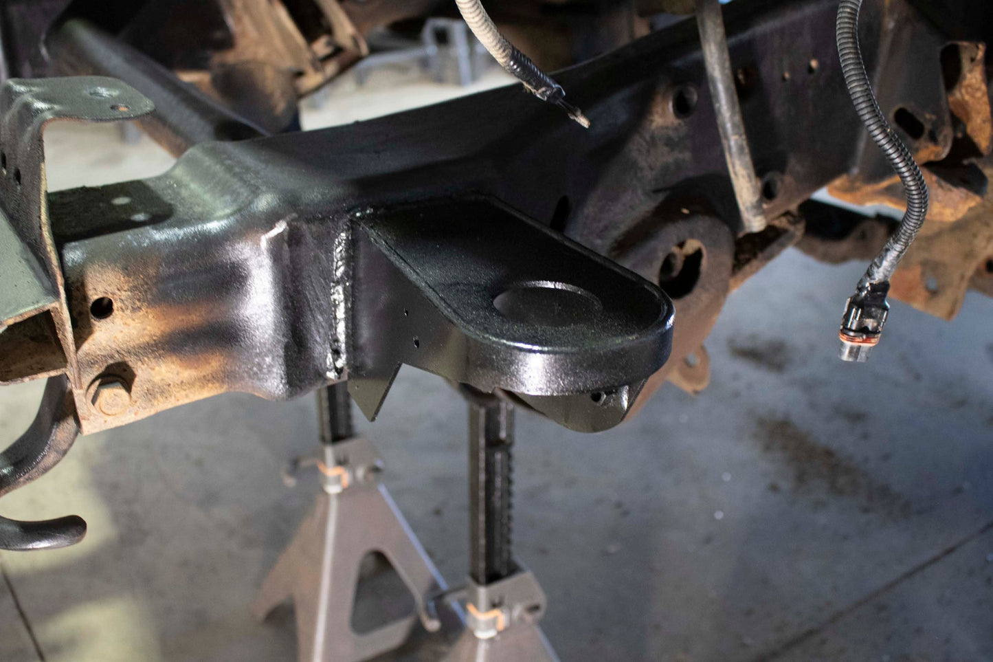 1999-2006 Chevy & GMC 1500 Radiator Core Support Cab Mounts RB7323 Rust Buster Frameworks-3