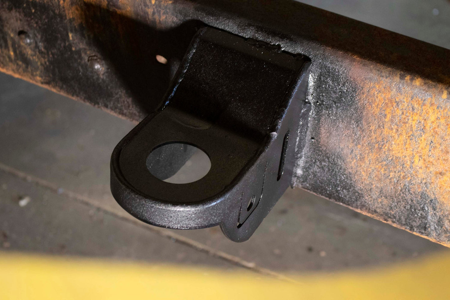 1999-2013 Chevy Silverado & GMC Sierra 1500/2500 Front Cab Mount RB7324 Rust Buster Frameworks-3