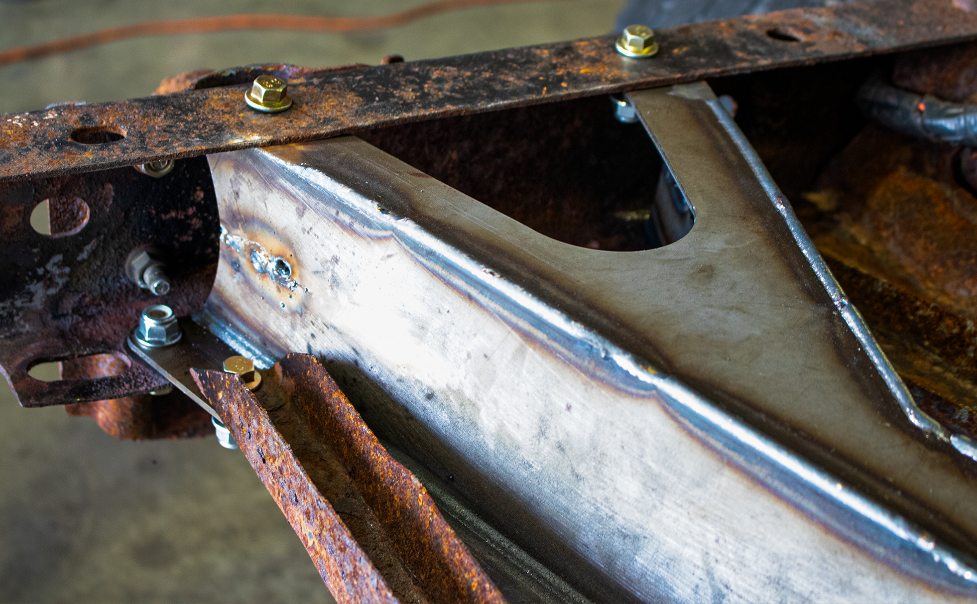 Rust Buster Frameworks Rust Buster 1988-1998 Chevy/GMC C/K 1500 & 2500 Spare Tire Crossmember RB7329