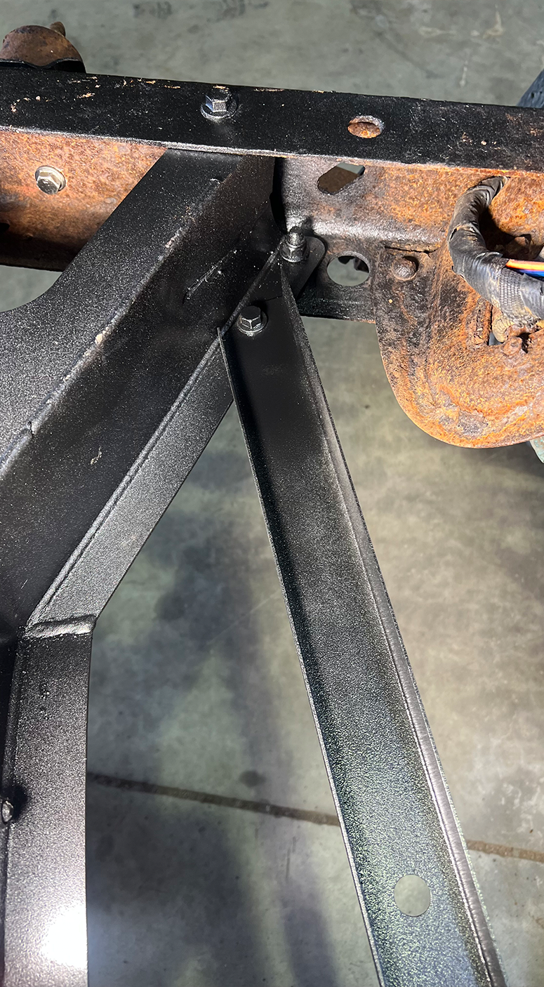 Rust Buster Frameworks Rust Buster 1988-1998 C/K1500 & 2500 Spare Tire Rear Forward Crossmember Support	RB7332