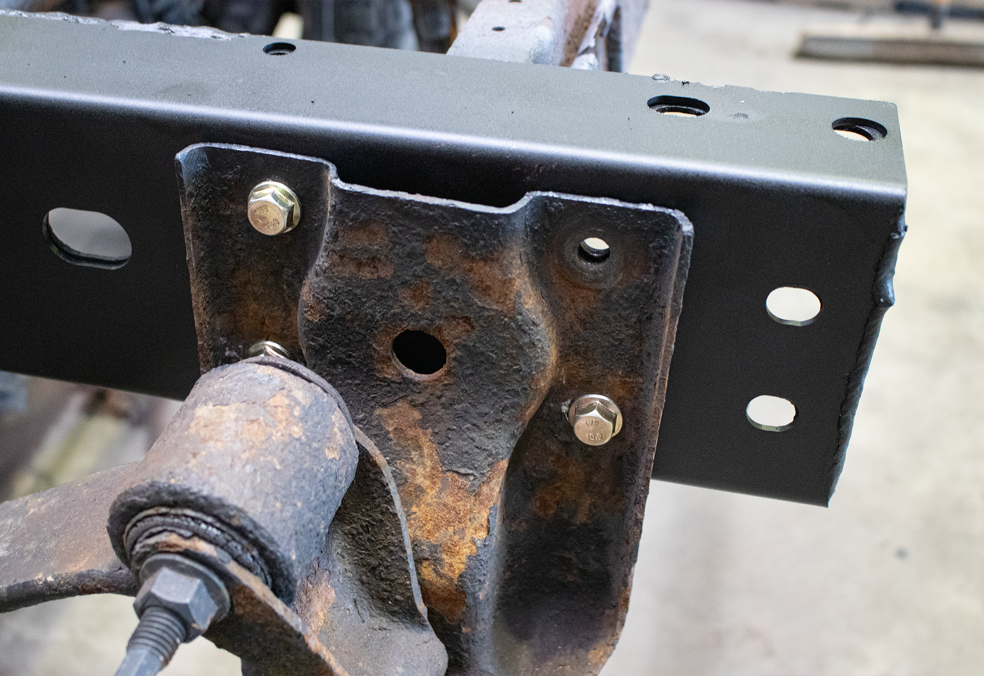 Rust Buster Frameworks Rust Buster 2007-2019 Chevy Silverado/GMC Sierra Extended Cab Rear Frame Section Right Side