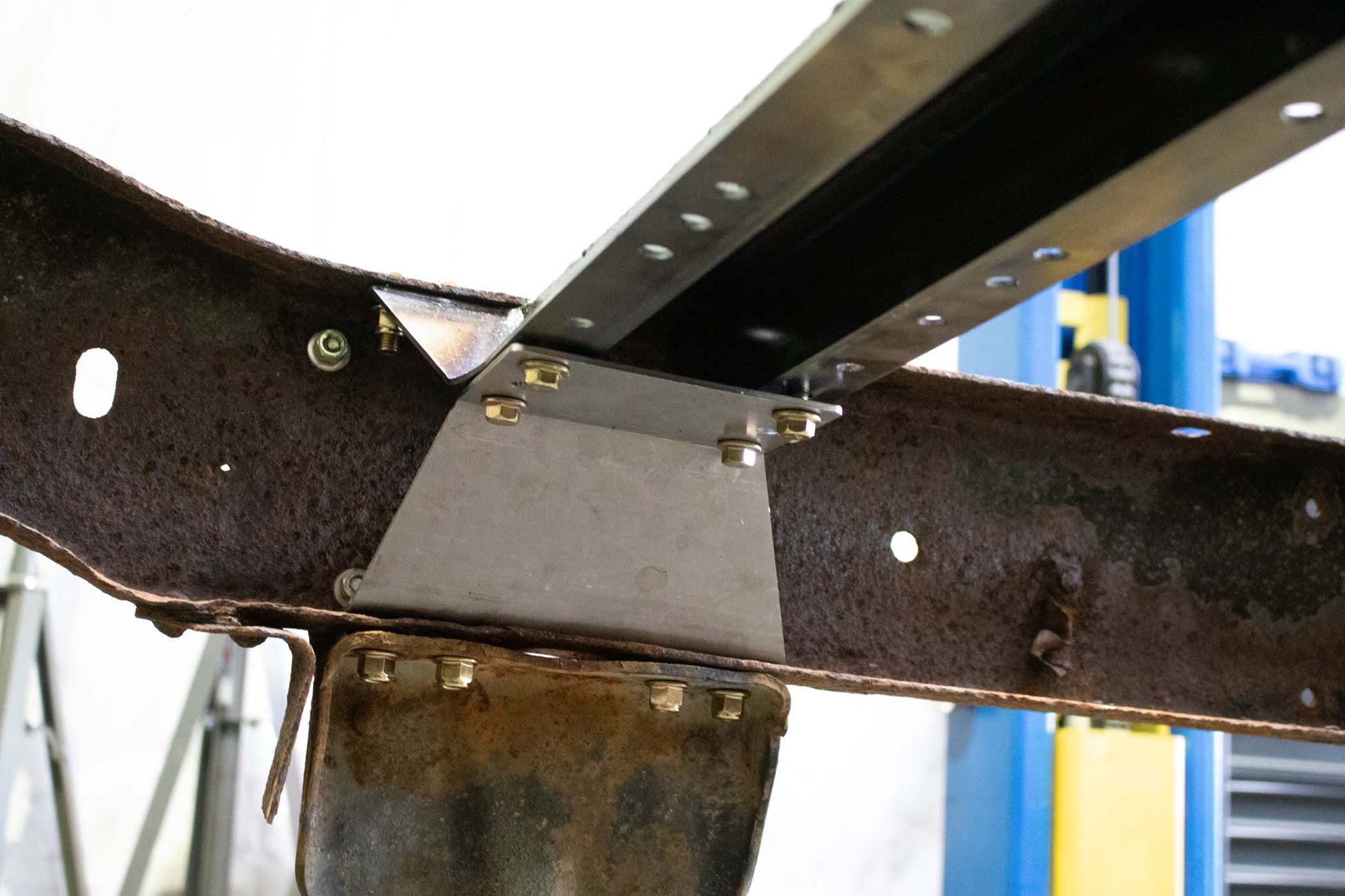 Center Frame Crossmember For 1973-1980 Chevy C/K10 Rust Buster Frameworks-9