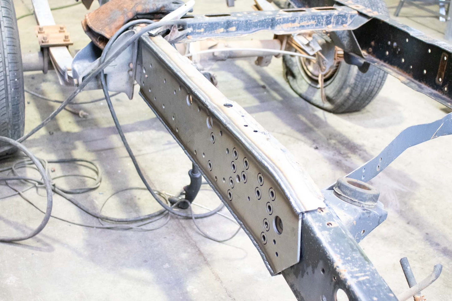 Rust Buster Frameworks Rust Buster Center Rear Frame Repair Kit For 1973-1987 Chevy & GMC C10/C20 RB7368