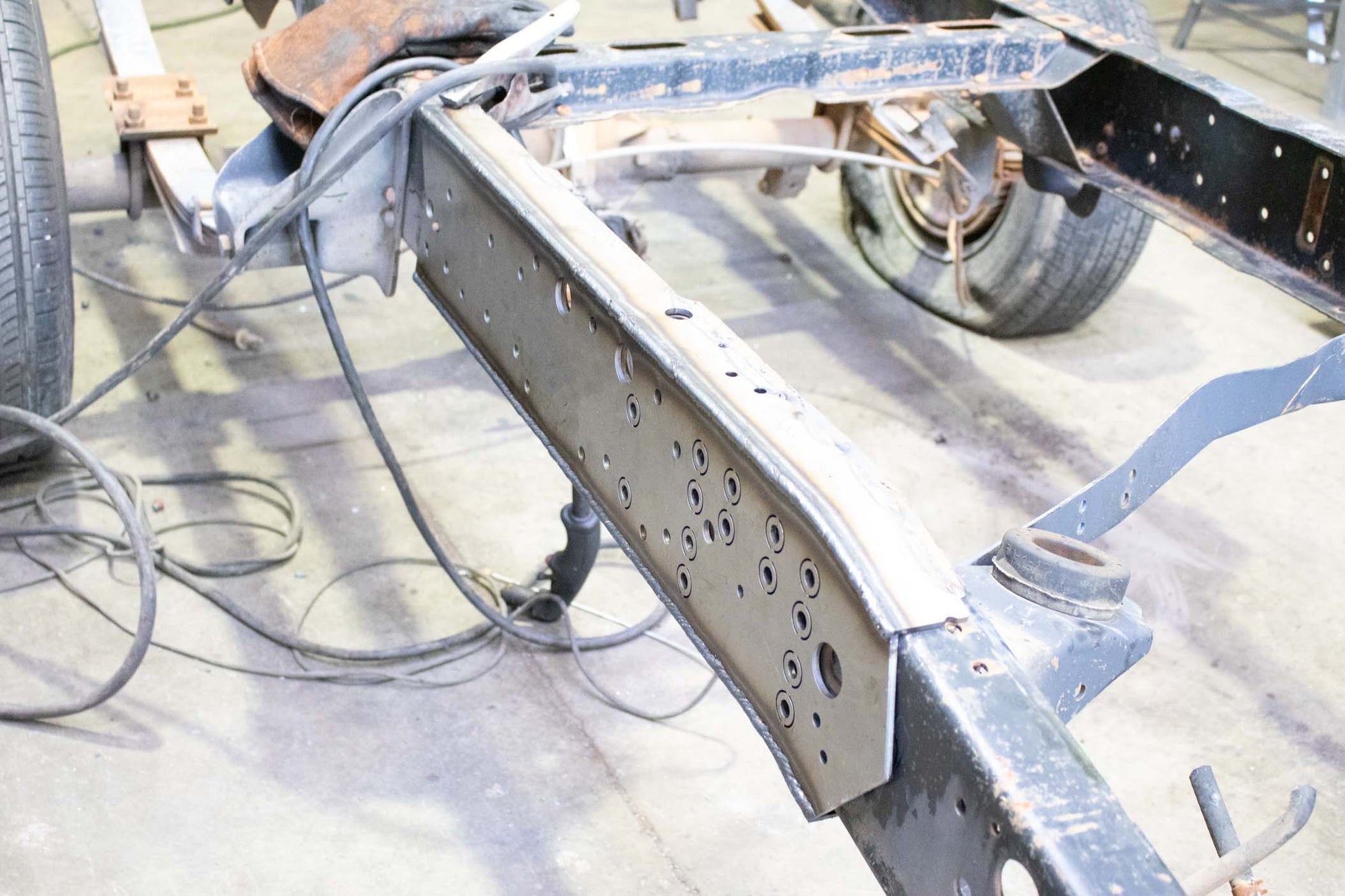 Rust Buster Frameworks Rust Buster Center Rear Frame Repair Kit For 1973-1987 Chevy & GMC C10/C20 RB7368