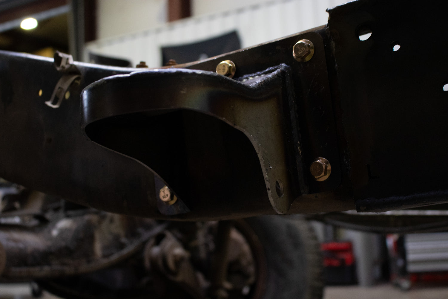 Rust Buster Frameworks Rust Buster Front Cab Mount For 1981-1987 Chevy & GMC C/K Series RB7372