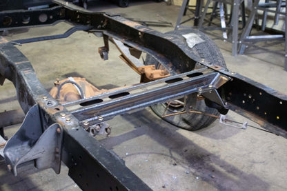 Center Frame Crossmember for 1981-1987 Chevy & GMC C/K RB7375 Rust Buster Frameworks-4
