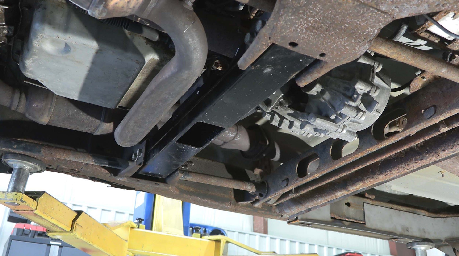 Rust Buster Frameworks Transmission Crossmember For Avalanche/Suburban/Yukon Rust Buster Frameworks