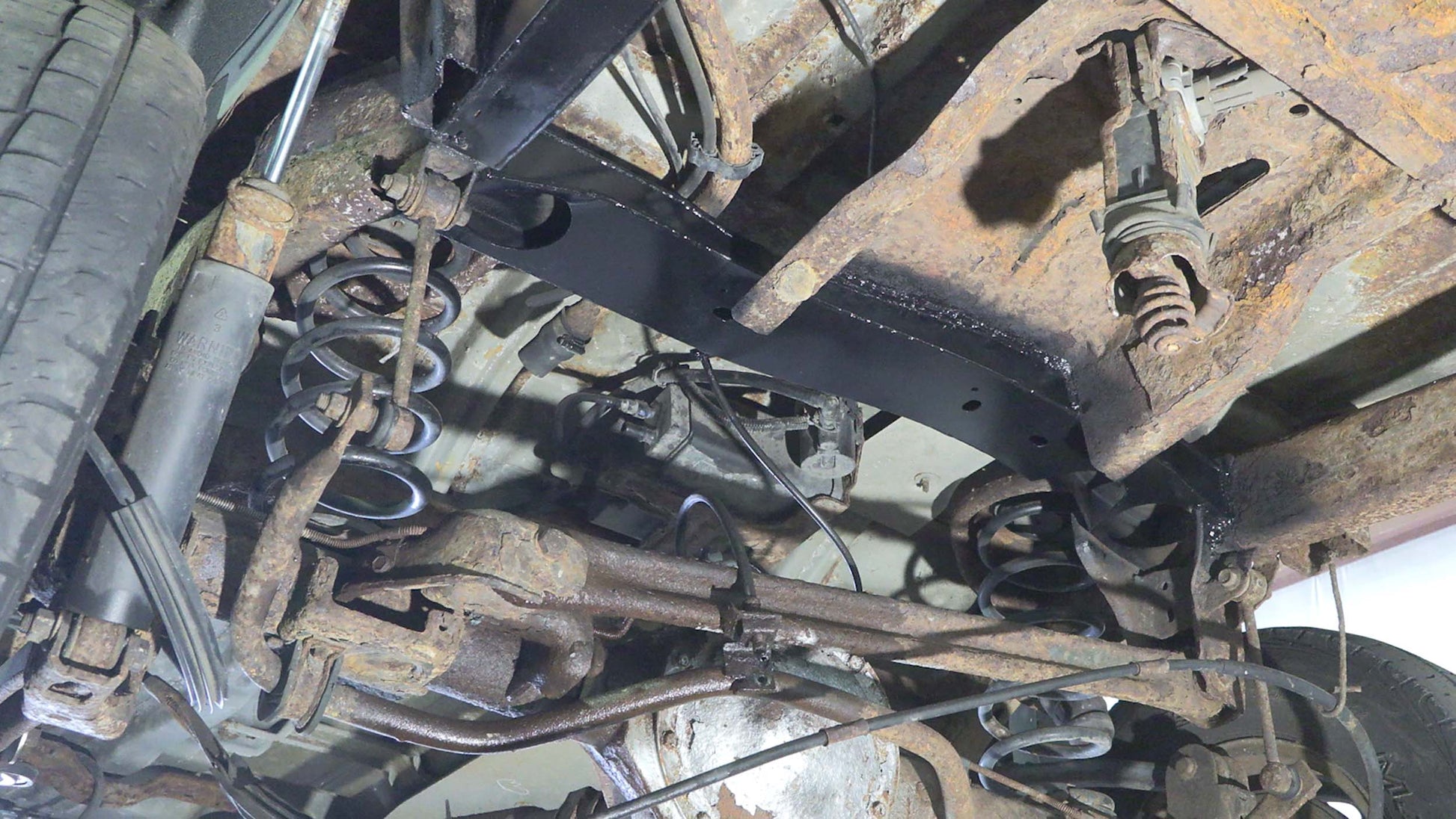 Rust Buster Frameworks Forward Spare Tire Crossmember For Avalanche/Suburban/Yukon Rust Buster Frameworks