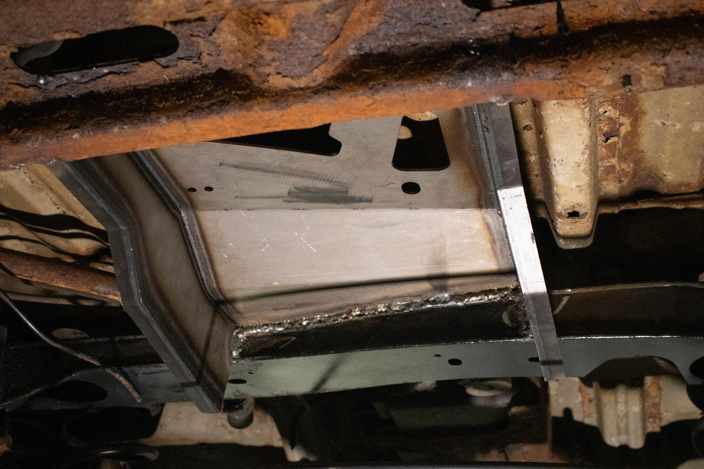 Spare Tire Plate Mounting Plate For Avalanche/Suburban/Yukon Rust Buster Frameworks-3