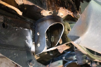 Rear Body Frame Mount For Avalanche/Suburban/Yukon Rust Buster Frameworks-8