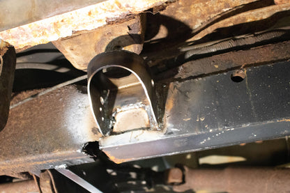 Center Body Frame Mount For Avalanche/Suburban/Yukon Rust Buster Frameworks-4