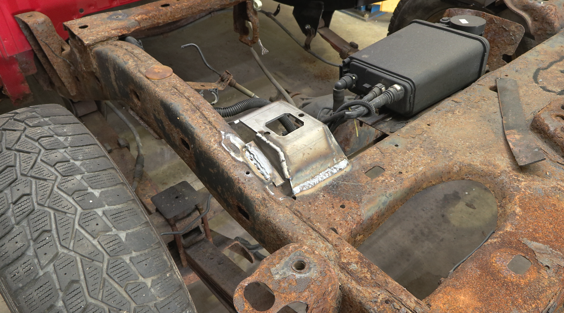 Rear Upper Shock Mount Passenger Side 04-12 Chevy Colorado and GMC Canyon Rust Buster Frameworks-3