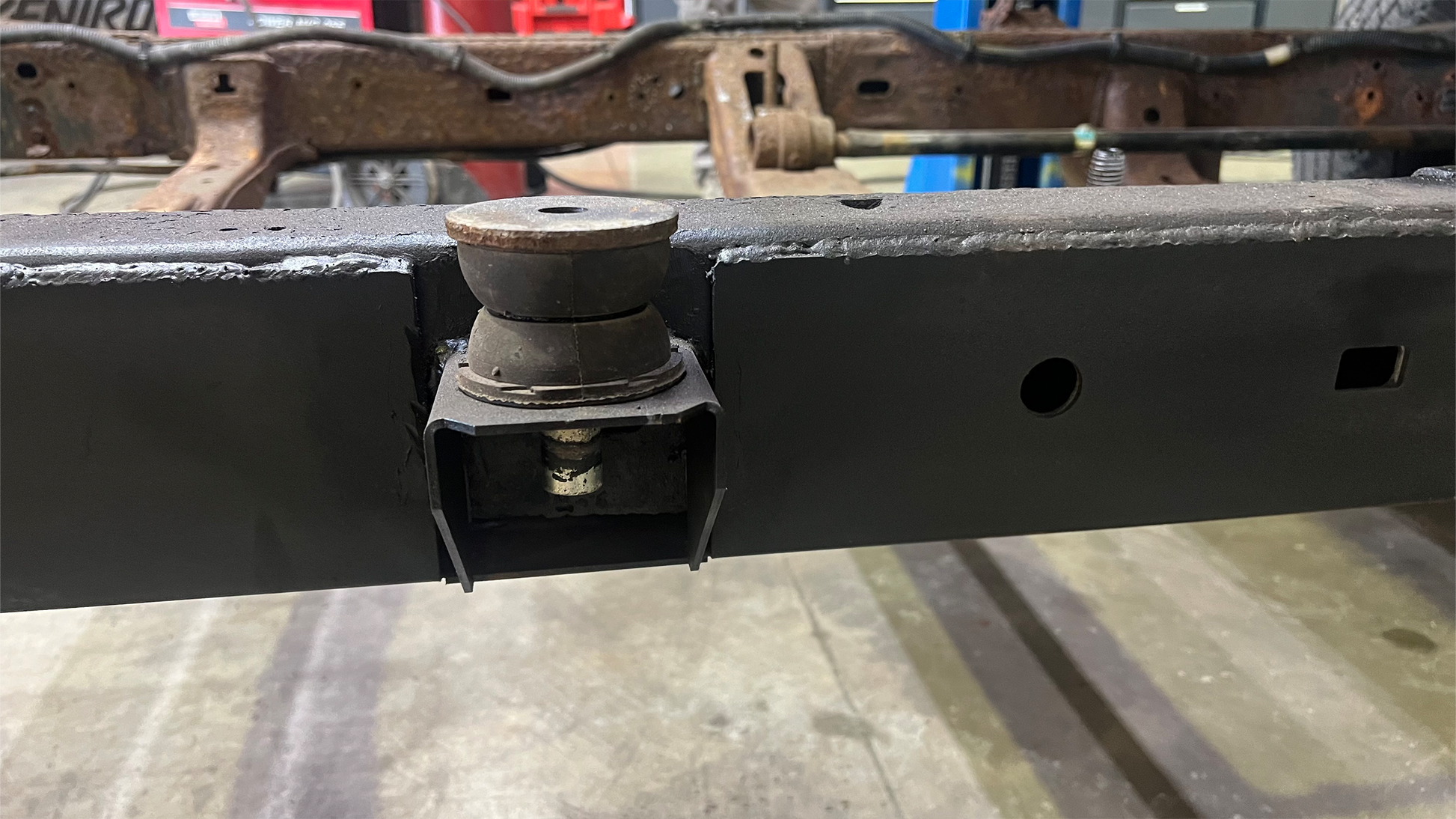 2004-2012 Chevy Colorado & GMC Canyon Center Cab Body Mount RB7508 Rust Buster Frameworks-11