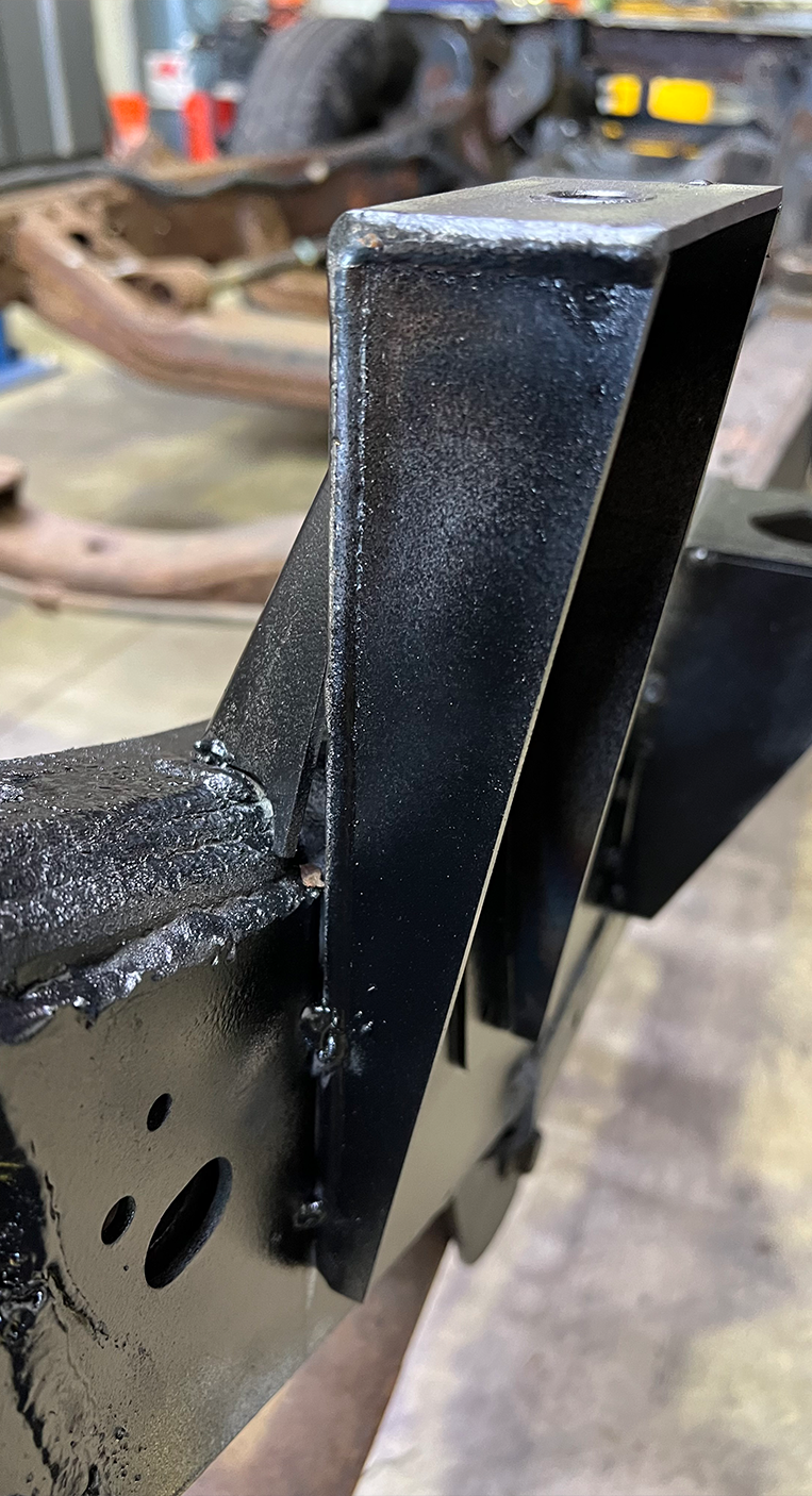 2004-2012 Colorado Front Bed Mount RB7512 Rust Buster Frameworks-14