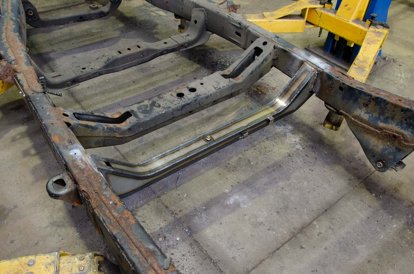 Center Frame Crossmember For 2006-2010 Hummer H3 RB7519 Rust Buster Frameworks-5