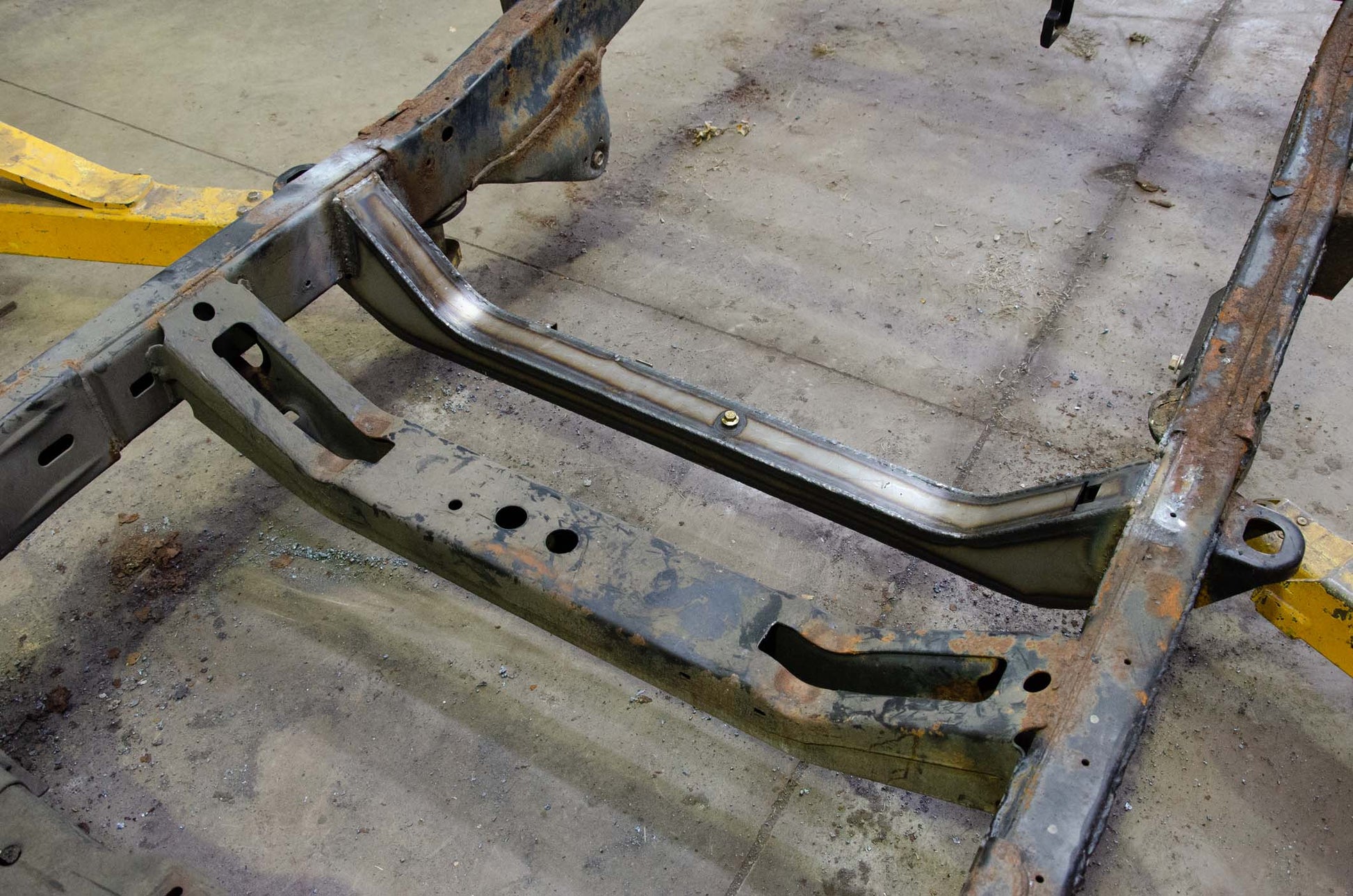 Center Frame Crossmember For 2006-2010 Hummer H3 RB7519 Rust Buster Frameworks-6