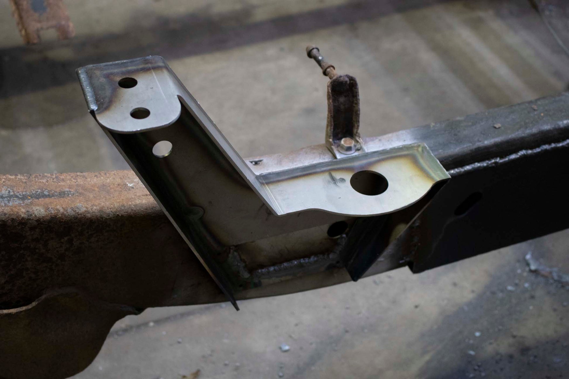Cab and Bed Mount For 94-04 Chevy S10/GMC Sonoma Passenger Side Rust Buster Frameworks-4