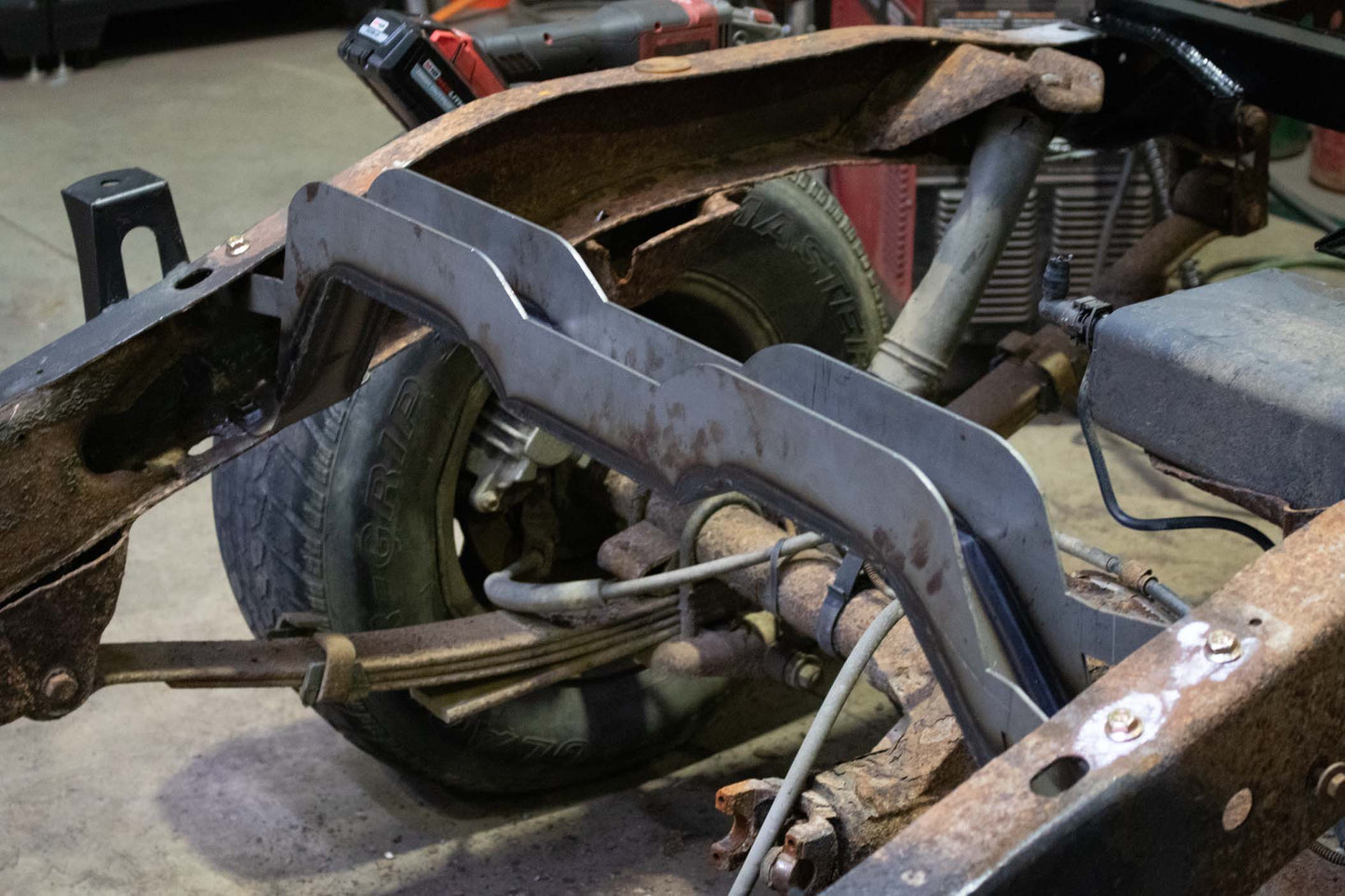 Rust Buster Frameworks Fuel Tank Crossmember For 94-04 Chevy S10/GMC Sonoma Rust Buster Frameworks