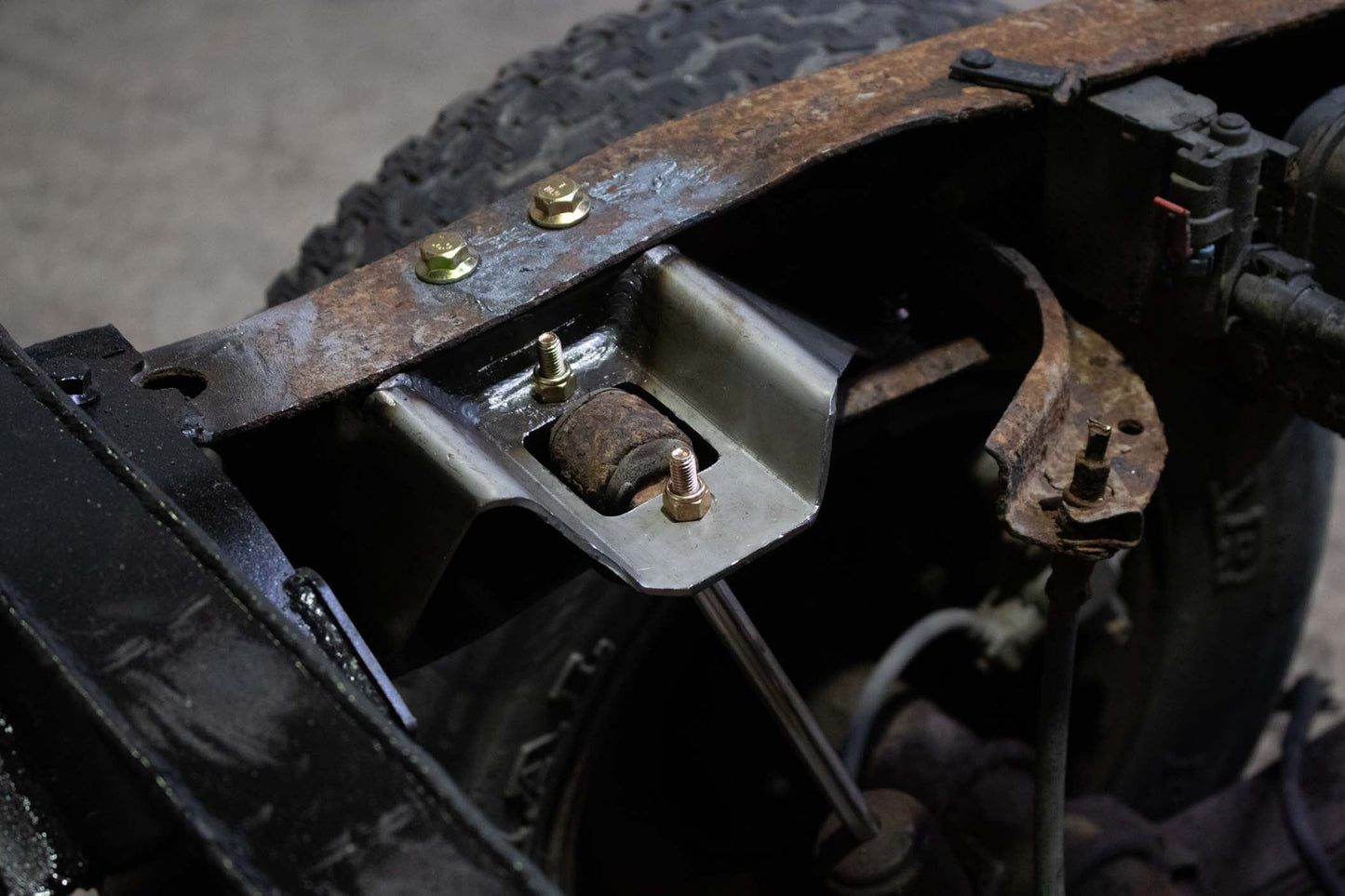 Rust Buster Frameworks Rear Shock Mount For 94-04 Chevy S10/GMC Sonoma Driver Side Rust Buster Frameworks