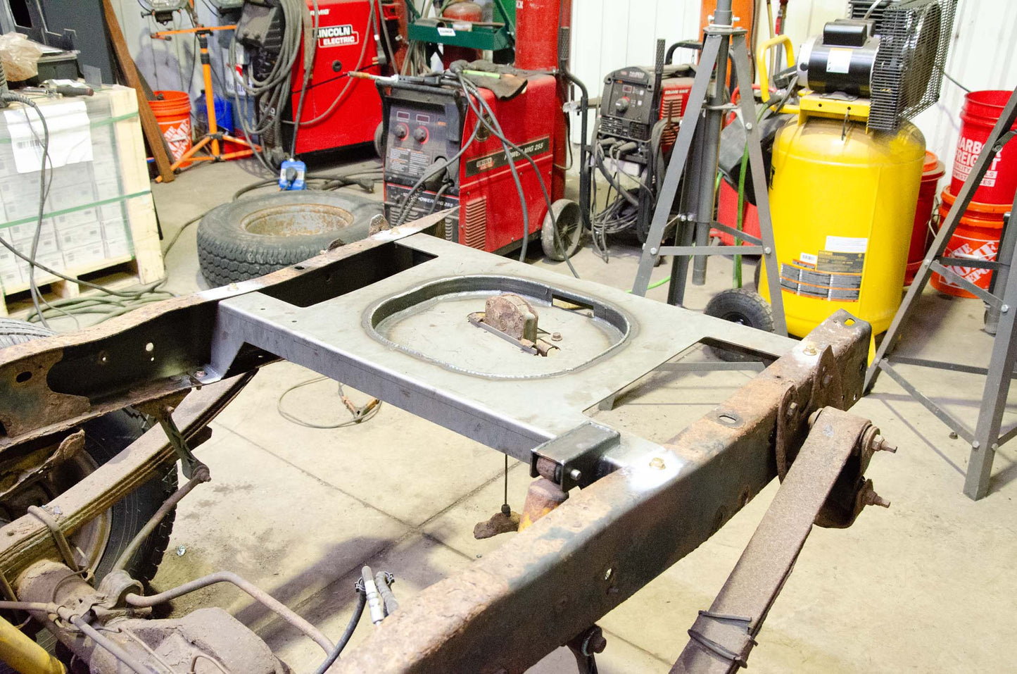 Rust Buster Frameworks Rust Buster Spare Tire Crossmember For 1997-2004 Dodge Dakota RB7706