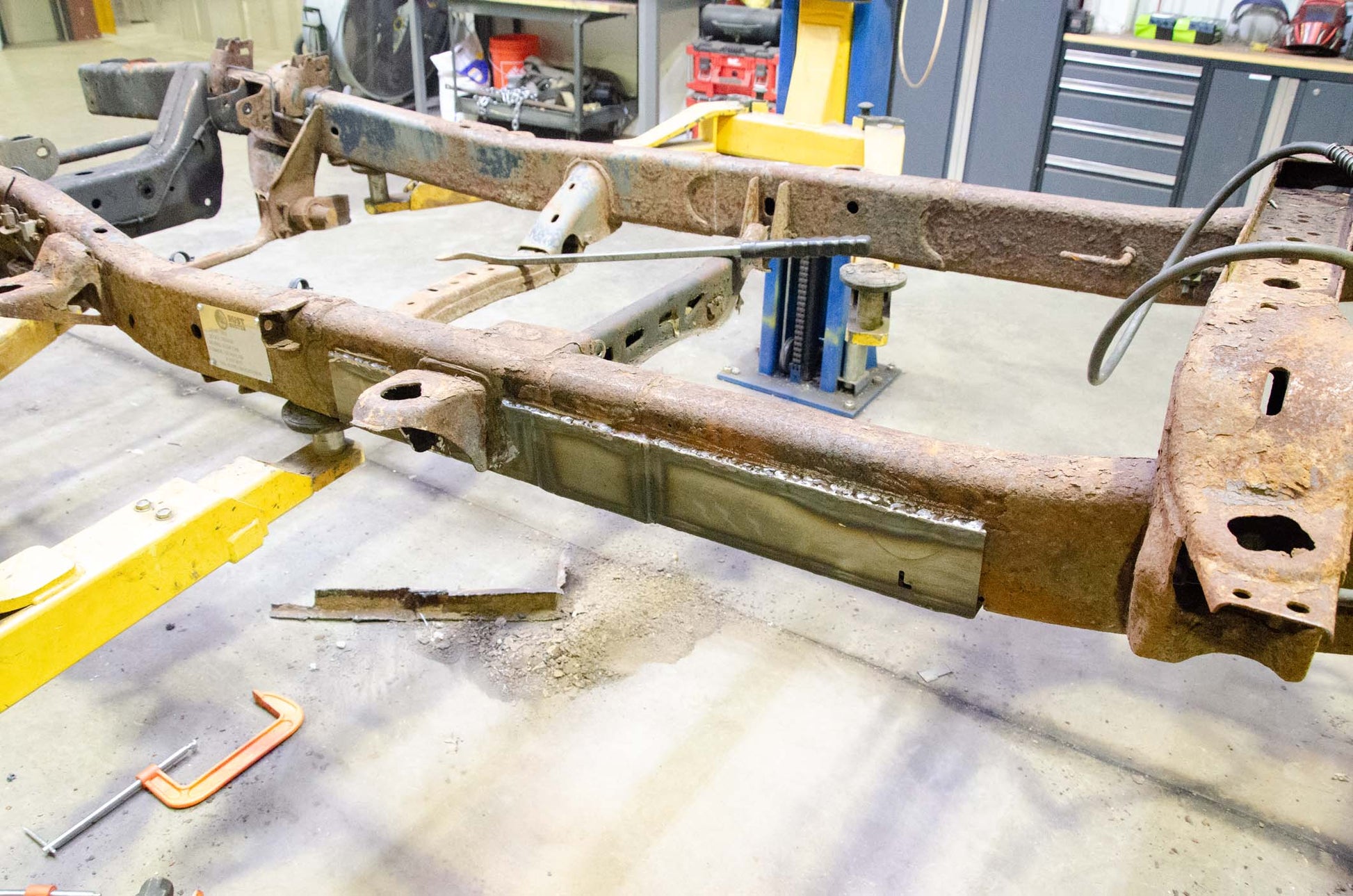 Rust Buster Frameworks Rust Buster Middle Frame Repair Kit For 2002-2008 Dodge Ram 1500 RB7715