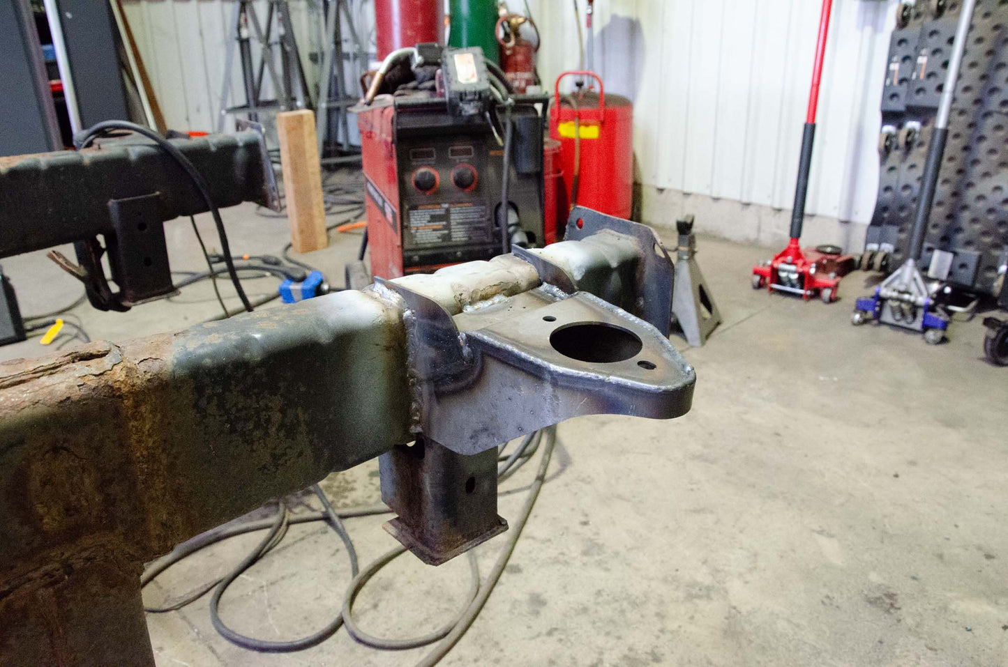 Rust Buster Frameworks 09-18 Dodge Ram 1500 Quad Cab 6.5 Foot Bed 4x4 Core Support Mount - Right Rust Buster Frameworks